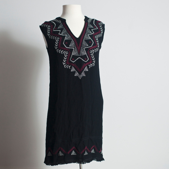 Xhilaration black aztec dress NWOT Medium - Picture 2 of 6
